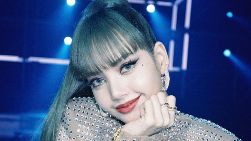 Lisa (BLACKPINK) phá vỡ 2 kỷ lục Guinness thế giới với ca khúc solo “LALISA”